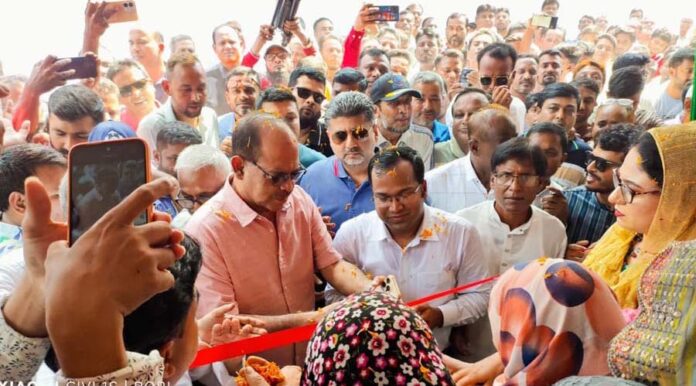 ধুনটে প্রশাসনিক ভবনের উদ্বোধন করলেন এমপি জিএম সিরাজ