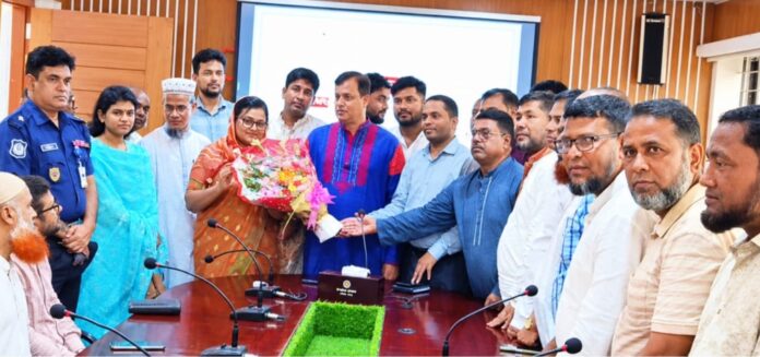 নন্দীগ্রামে নবাগত ইউএনও আব্দুল্লাহ ইবনে মাসুদ আহমেদের যোগদান