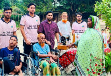 ধুনটে ছাত্রদল নেতা রাকিবের উদ্যোগে হুইল চেয়ার ও সেলাই মেশিন বিতরণ ধুনটে ছাত্রদল নেতা রাকিবের উদ্যোগে হুইল চেয়ার ও সেলাই মেশিন বিতরণ